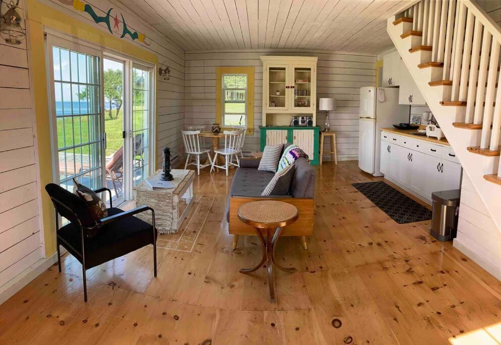 Sea Cliff Cottage Edwardsville Exterior photo